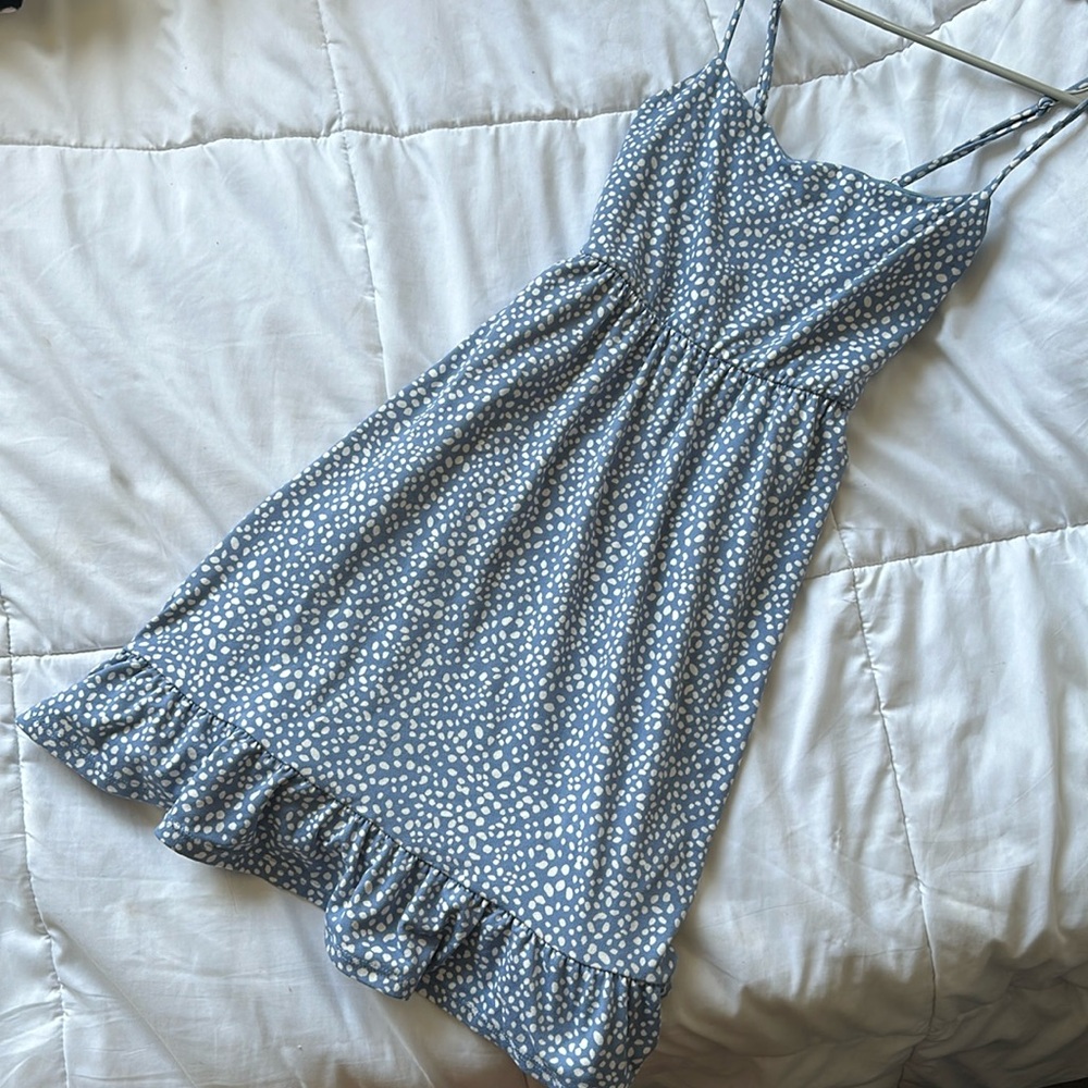 Blue white open back summer sun dress